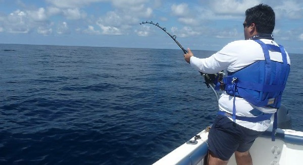 Marlin+Sri+Lanka+Big+Game+fishing+Black+Marlin+Deepsea+fishing